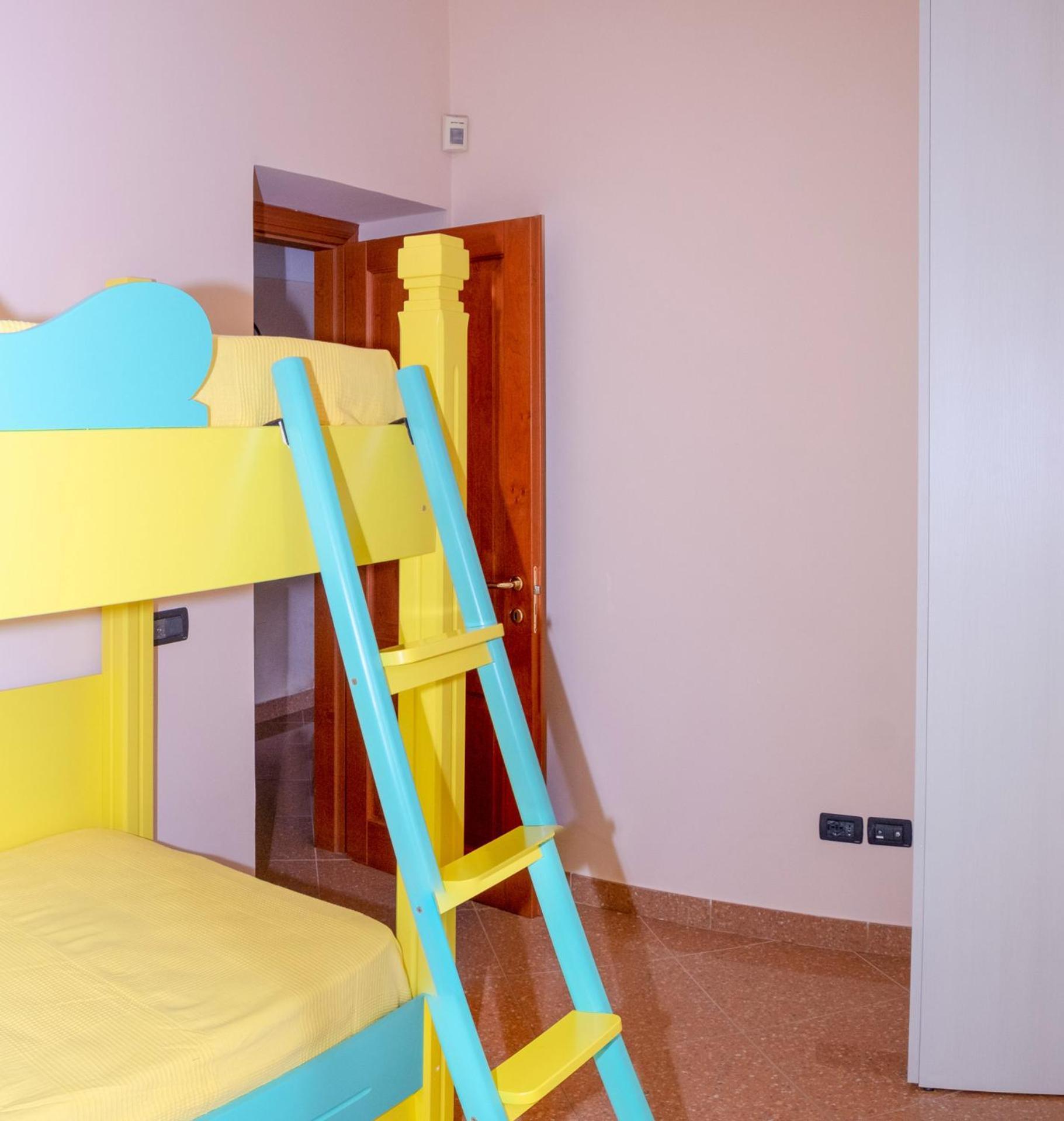 Casa Mareluna Vico Equense Room photo